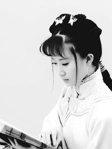 穿越之董鄂妃有空间